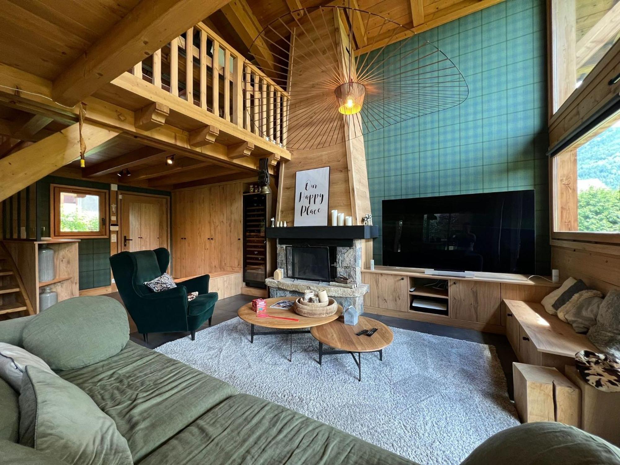Grand Chalet A La Montagne Bourg-Saint-Maurice Exterior photo